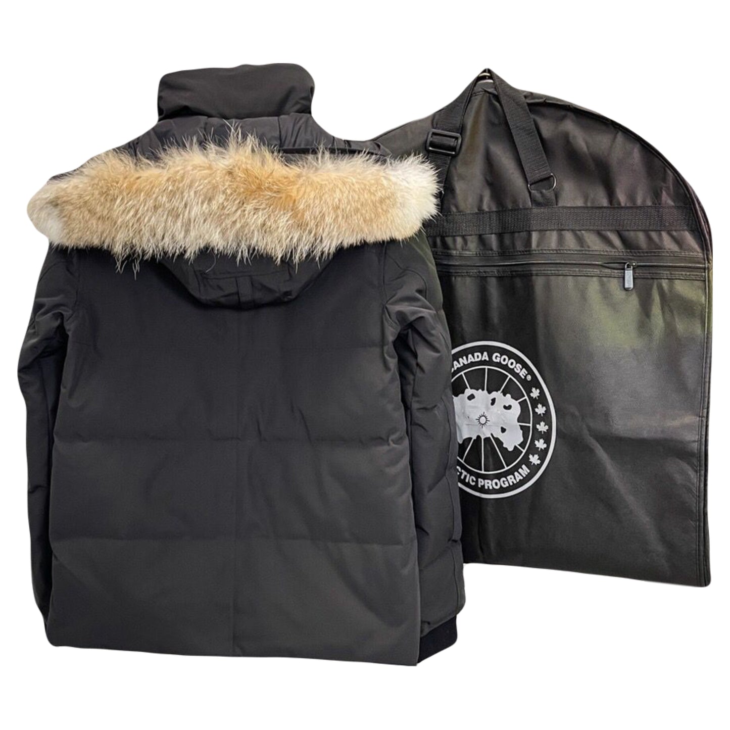 Canada Goose Men’s Black Parka/Jacket with Fur Hood - Warm Insulated Jacket for Cold Weather